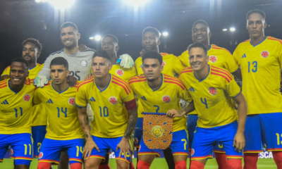 Foto de presentación previa al partido de la selección Colombia